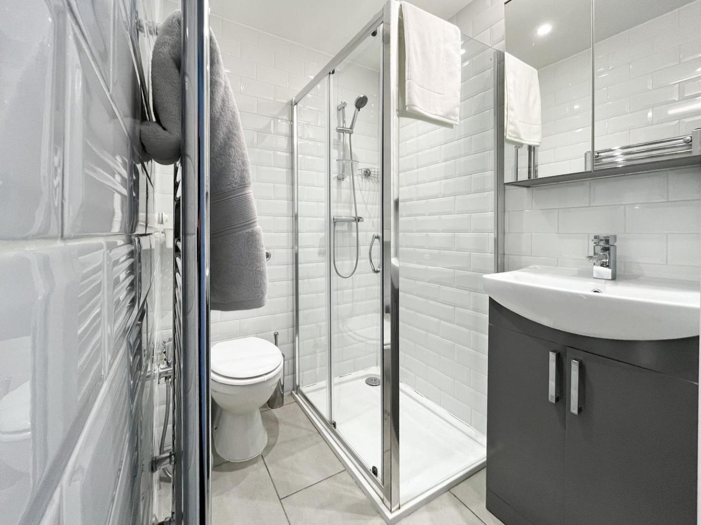 Beautiful 3Bd Flat In Archway London Apartment Ngoại thất bức ảnh
